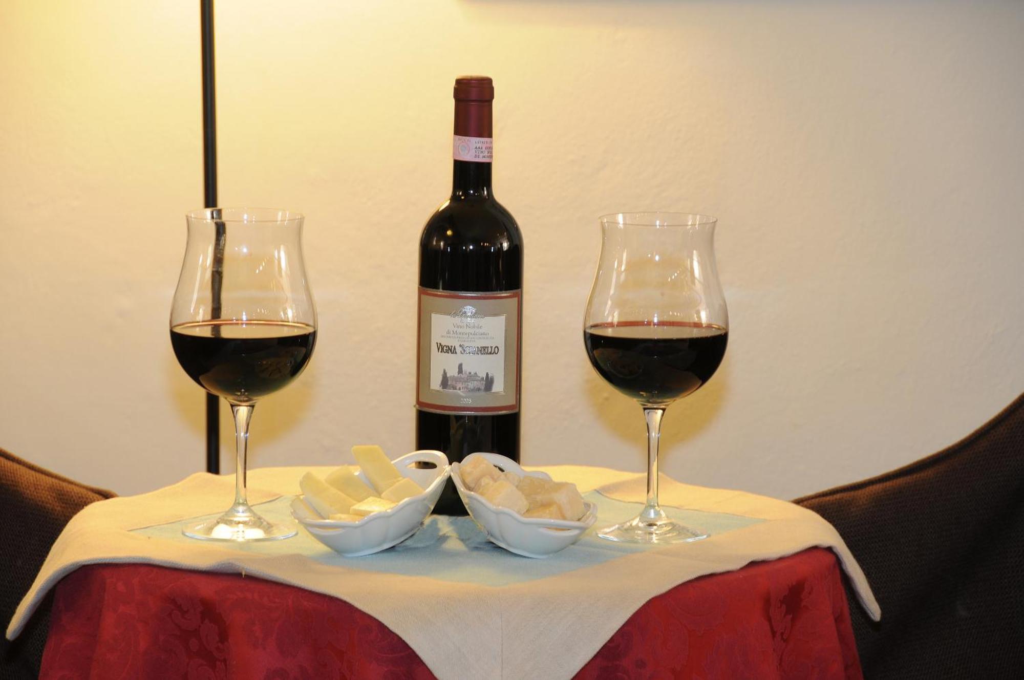 Albergo Duomo Montepulciano Ngoại thất bức ảnh